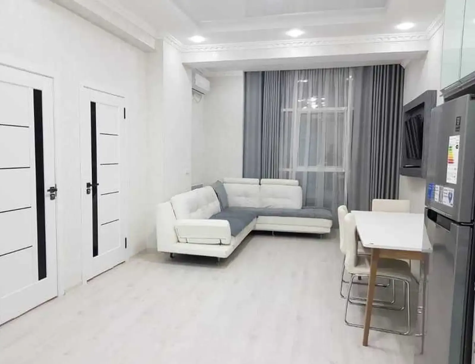 3-комн. квартира, 10 этаж, Ашан