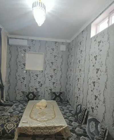 6-комн. квартира, 2 этаж, 60 м², Шохмансур 7 км