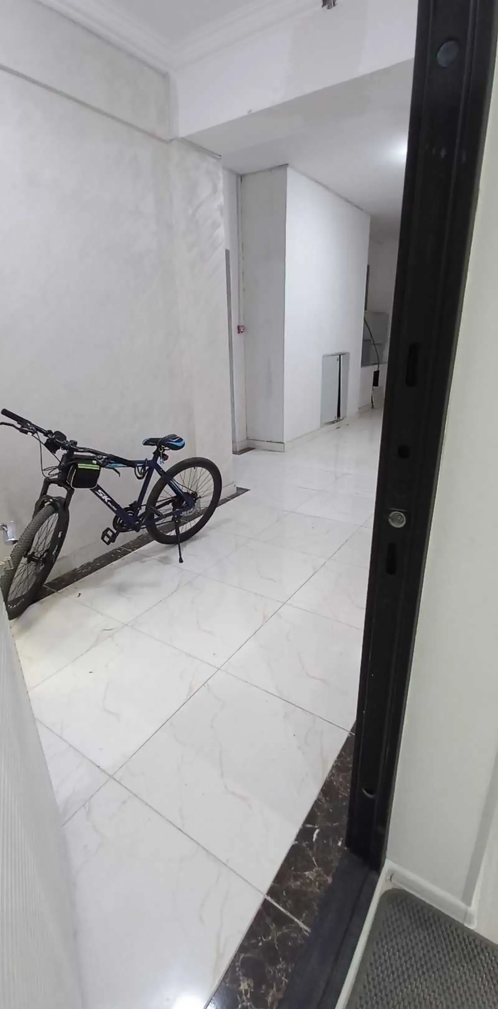 2-комн. квартира, 8 этаж, 75м², Н.Шоҳмансур — миниатюра 1