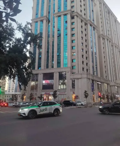 1-комн. квартира, 10 этаж, 47 м², Сомони — миниатюра 1