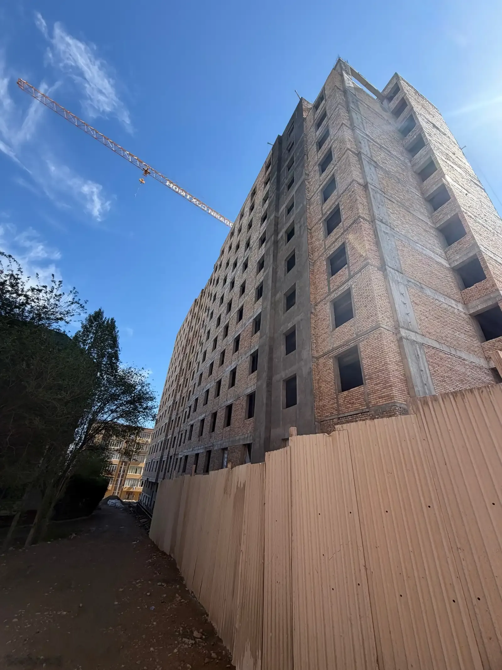 2-комн. квартира, 3 этаж, 74 м², 13мкр — миниатюра 3