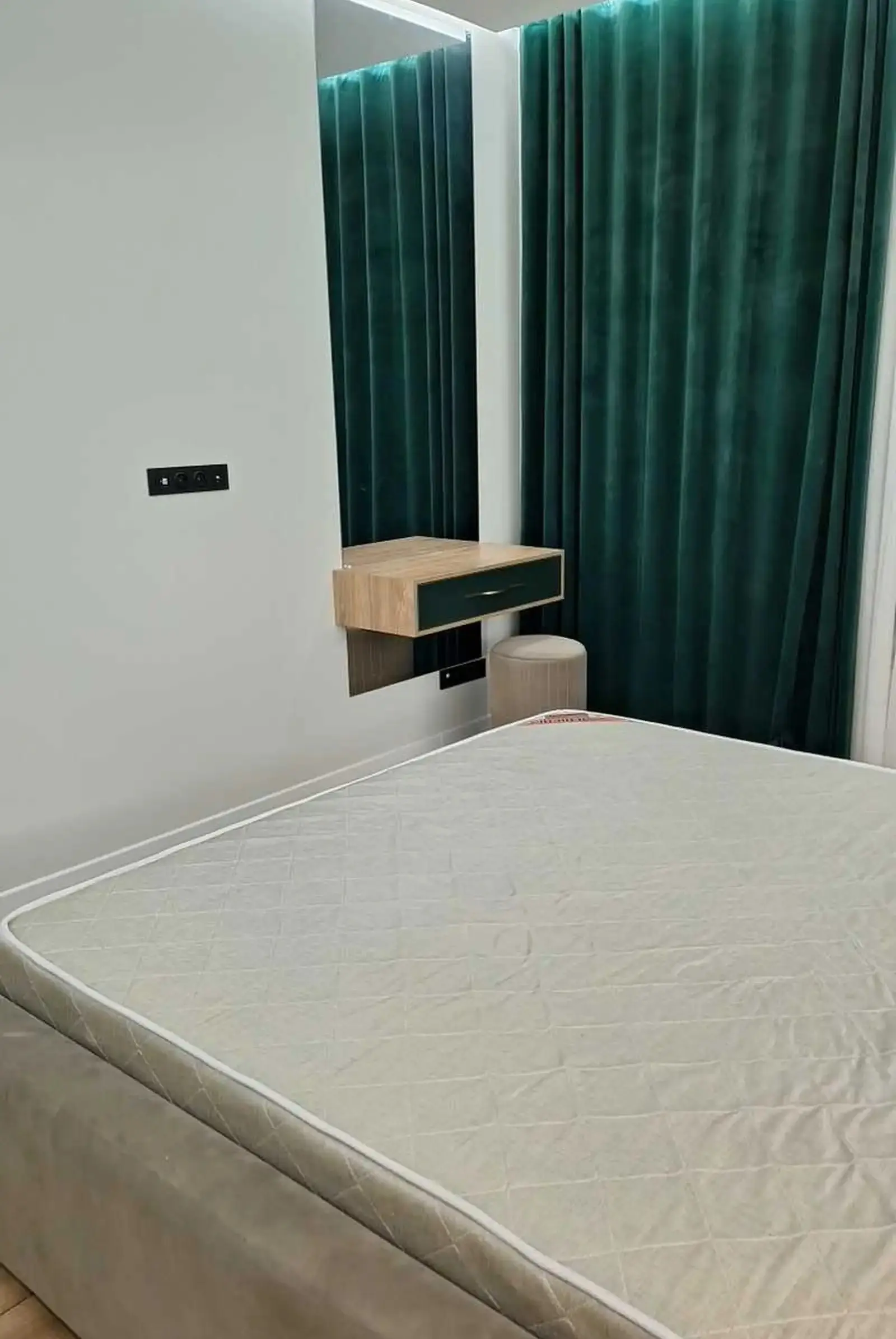 3-комн. квартира, 3 этаж, 110м², Оперка — миниатюра 2
