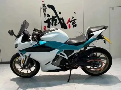 Мотоцикл CFmoto SR на заказ — миниатюра 1