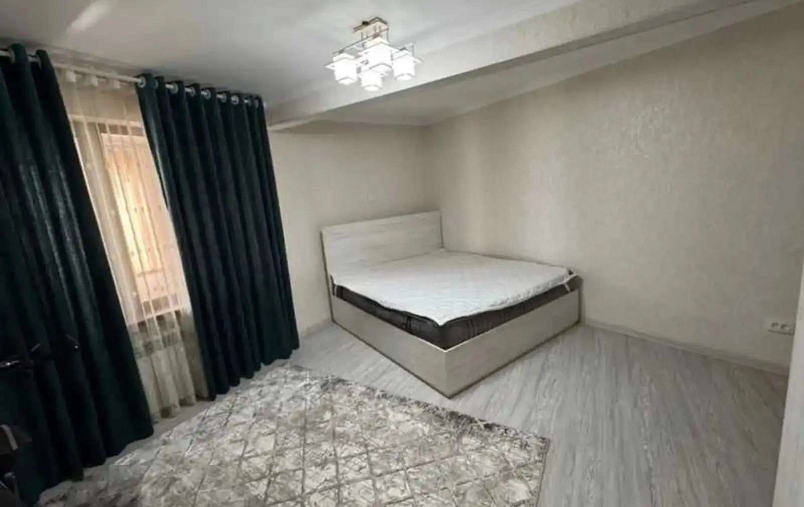 3-комн. квартира, 3 этаж, 59м², 102 мкр — миниатюра 1