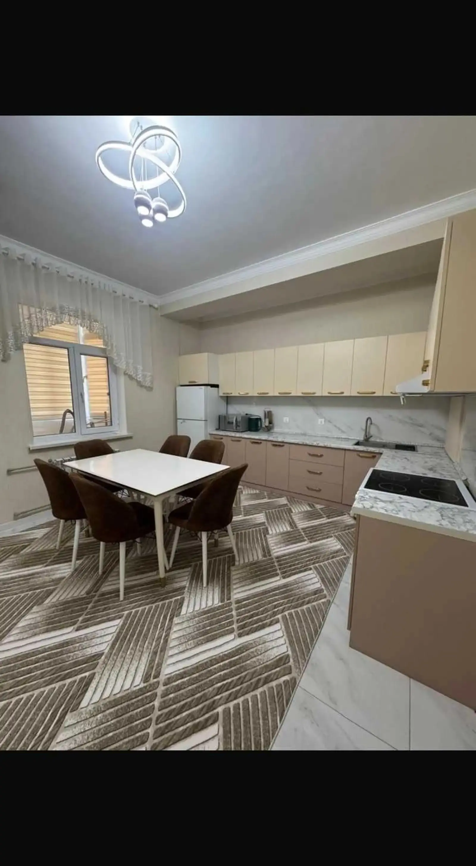 4-комн. квартира, 3 этаж, 190м², Центр — миниатюра 7