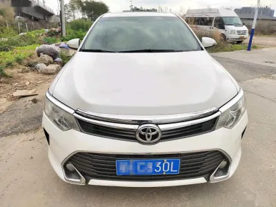 Toyota Camry, 2016
