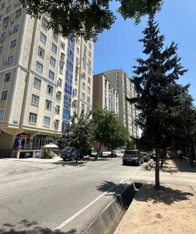 3-комн. квартира, 5 этаж, 93 м², Чорохаи Гулистон — миниатюра 1