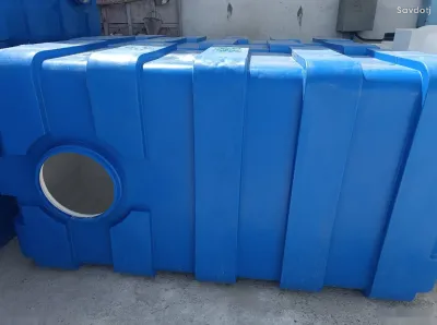 Бочкаи пласмаси 1000л Квадрат