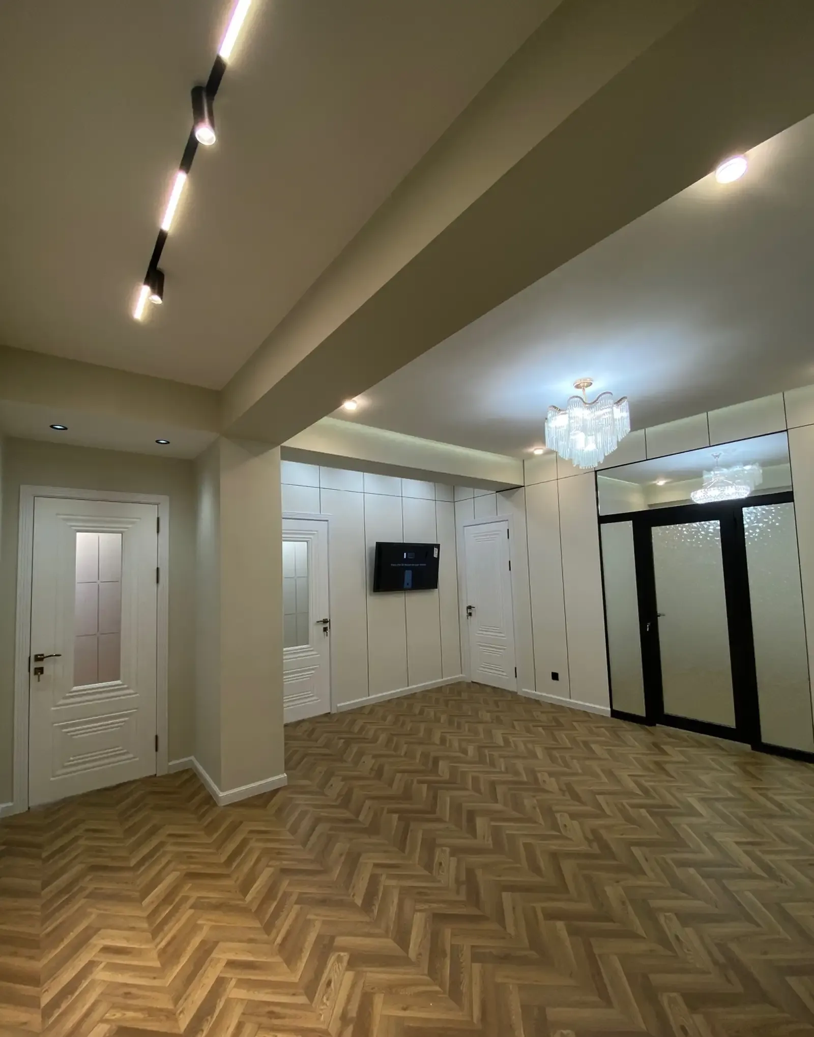 3-комн. квартира, 11 этаж, 111 м², И.Сомони