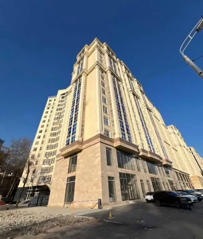 3-комн. квартира, 10 этаж, 96 м², Шохмансур — миниатюра 1