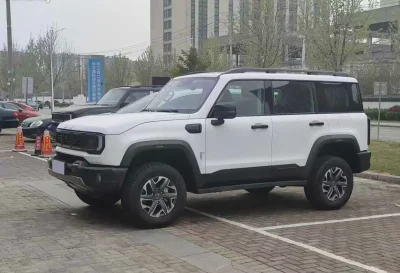 BAIC BJ40, 2025