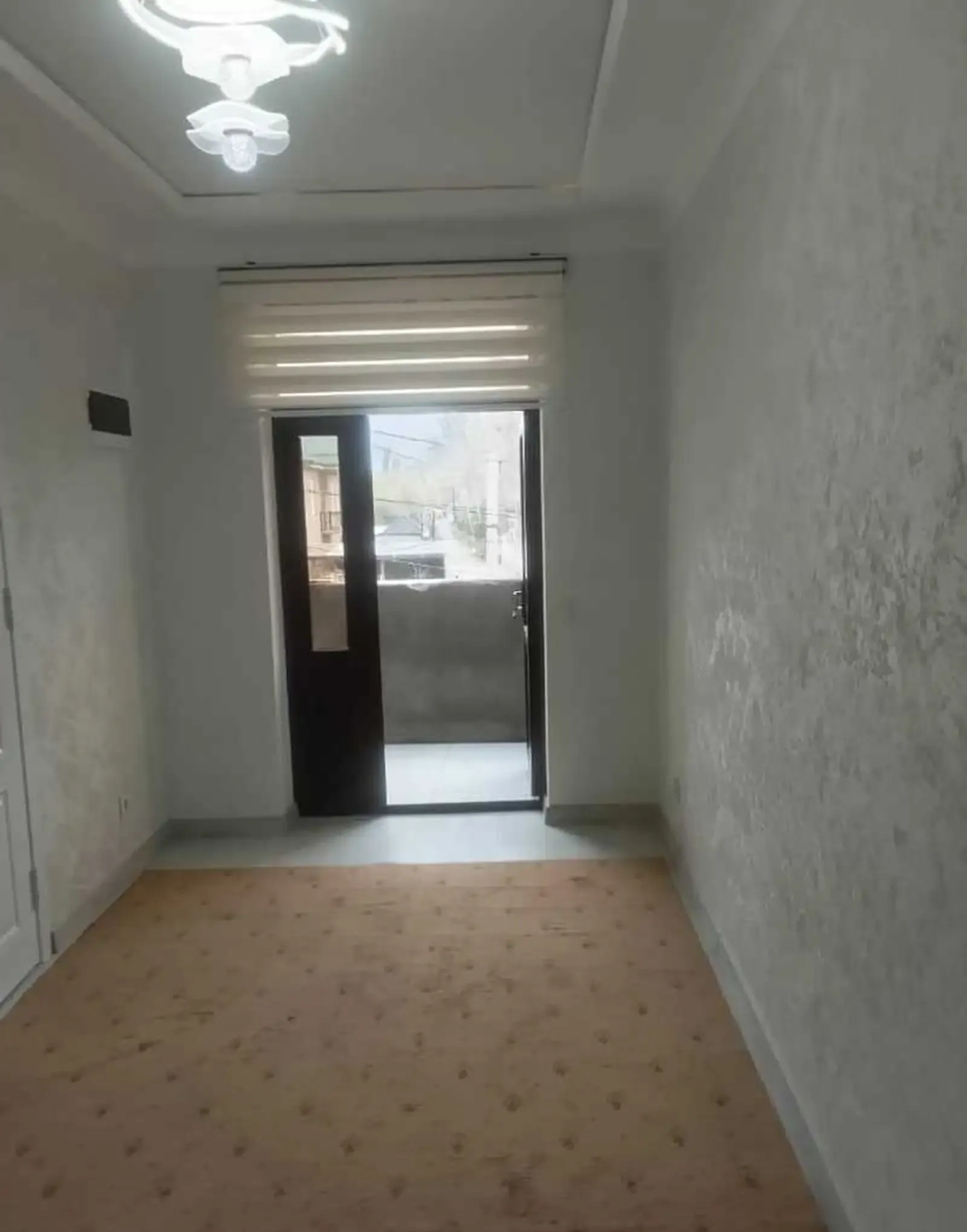 3-этажный, 6 комнатный дом, 250 м², Сино — миниатюра 4
