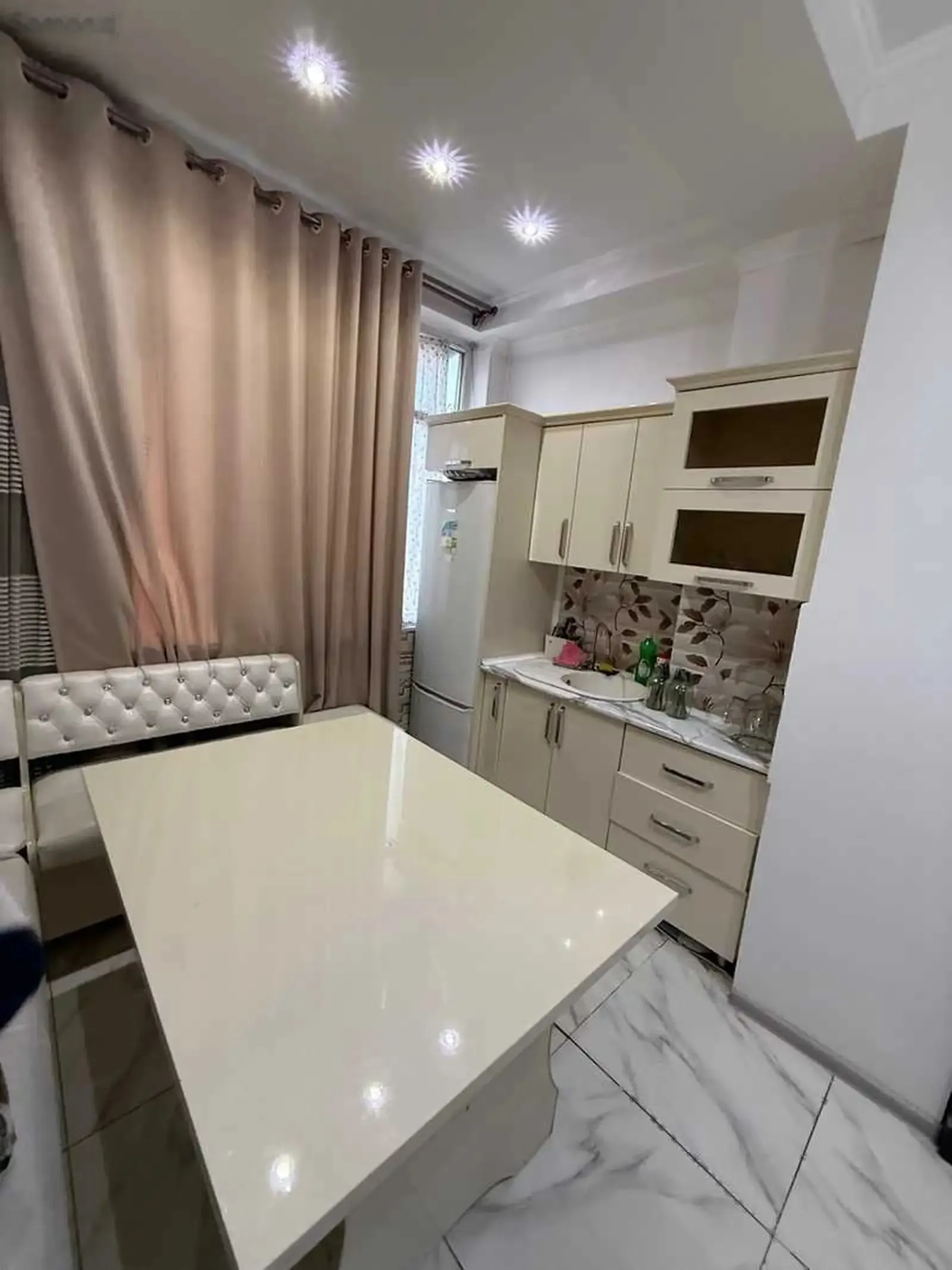 3-комн. квартира, 8 этаж, 120м², н.Фирдавси — миниатюра 6
