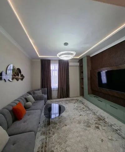 2-комн. квартира, 4 этаж, 74 м², 92мкр, Кафе Суман — миниатюра 1