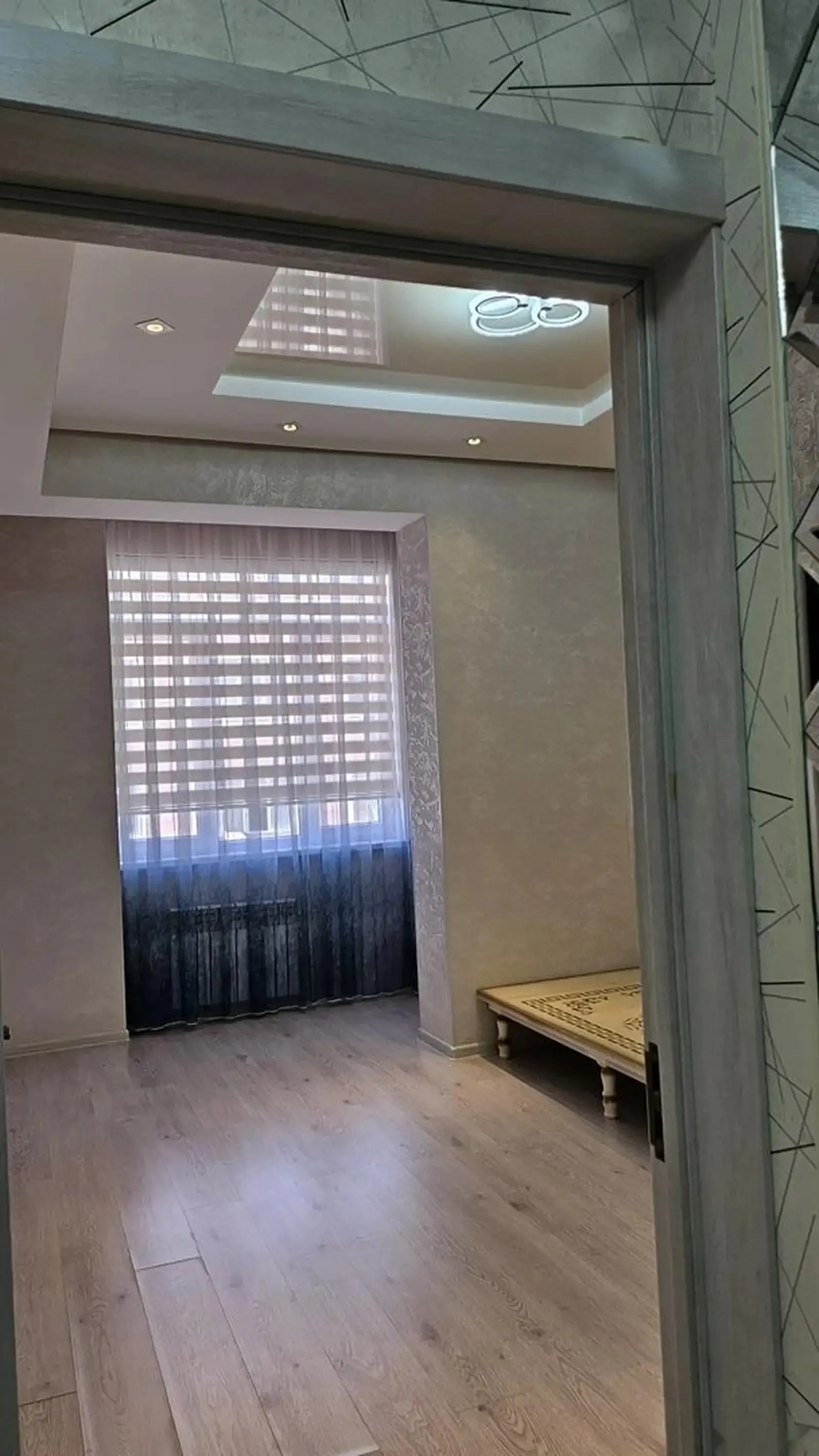 2-комн. квартира, 14 этаж, 53м², Овир (Пушти Гранд отель) — миниатюра 5