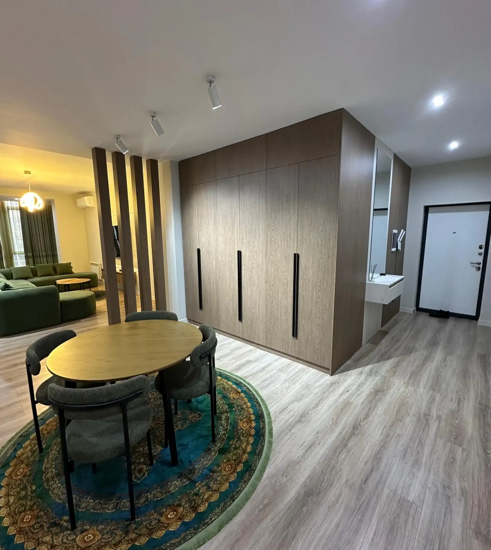 2-комн. квартира, 12 этаж, 75м², Овир ру ба руи ресторан Султанбей наздикии Ашан — миниатюра 5