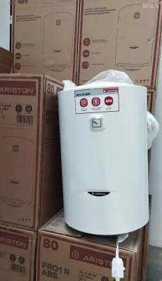 Водонагреватель Ariston 80л