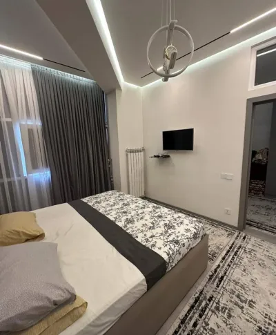 3-комн. квартира, 9 этаж, 76 м², Молодежный, Мактаби 28 — миниатюра 3