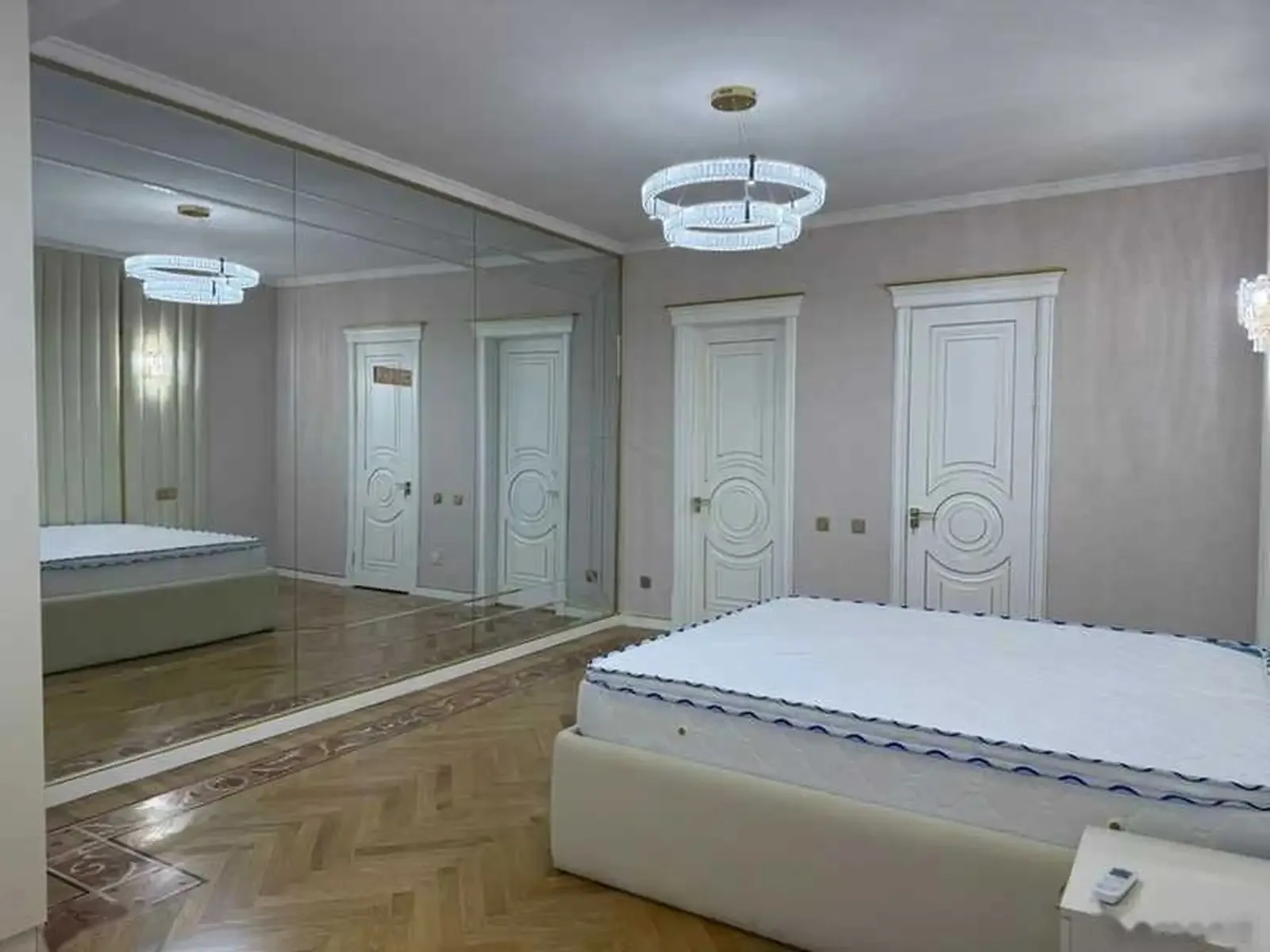 3-комн. квартира, 10 этаж, 103м², цум доми Шох палас