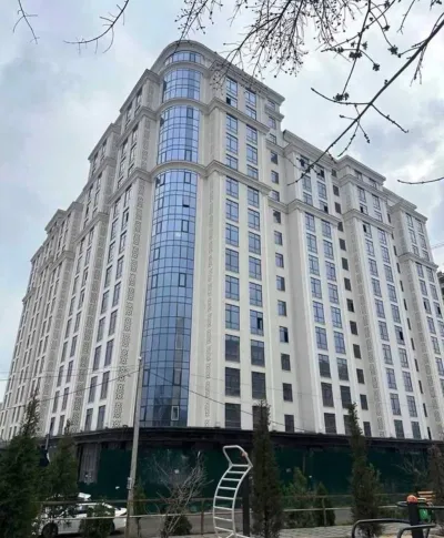 3-комн. квартира, 2 этаж, 82 м², Сино — миниатюра 1