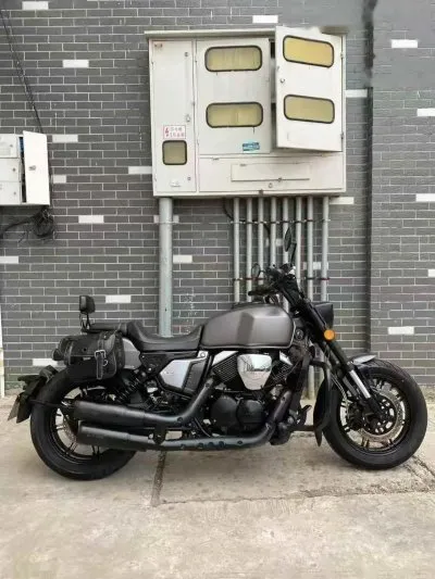 Мотоцикл Harley-Davidson — миниатюра 1