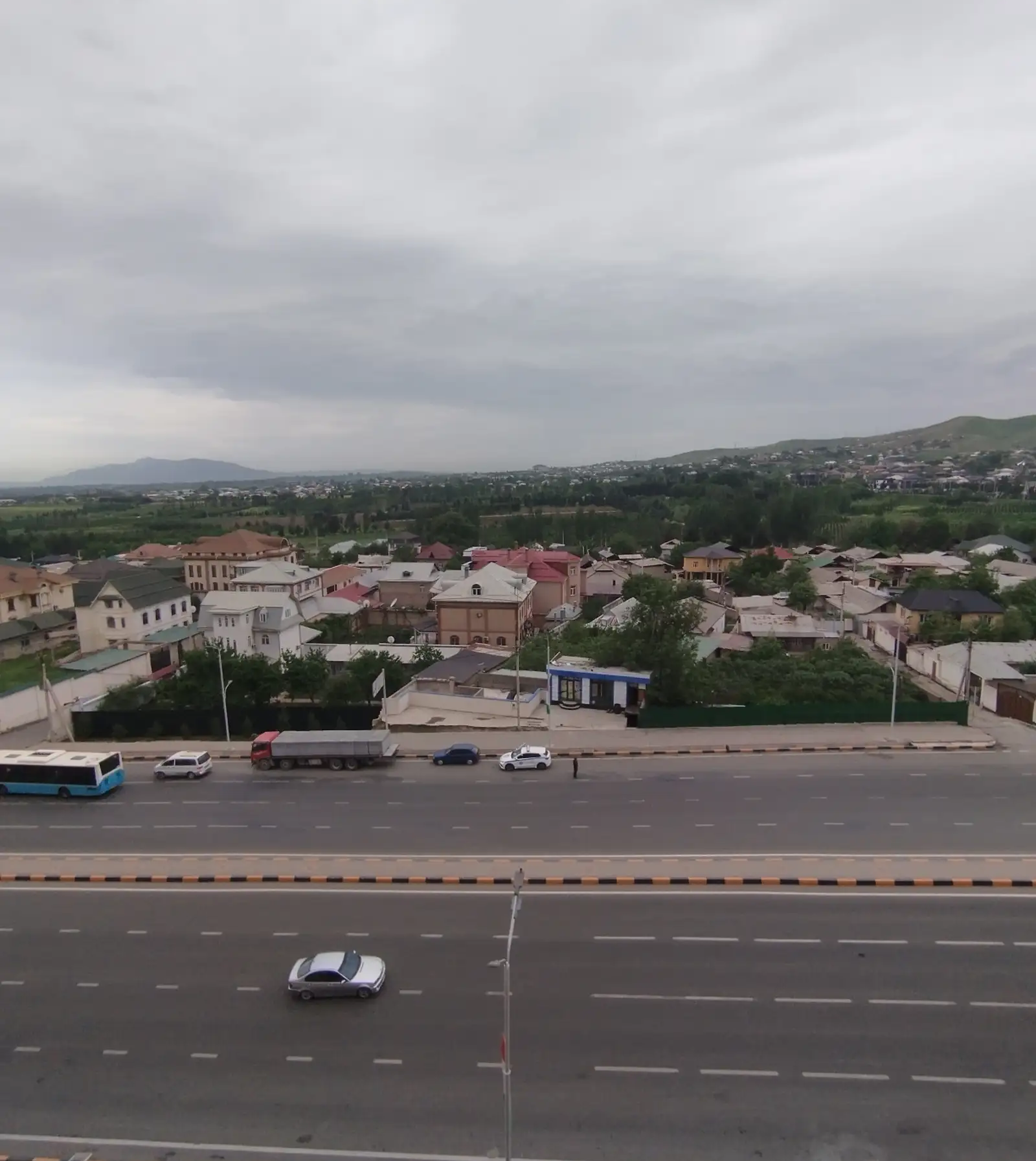 4-комн. квартира, 7 этаж, 140м², Зарнисор, назди Посольство Узбекистан, пеши доми Анор — миниатюра 10