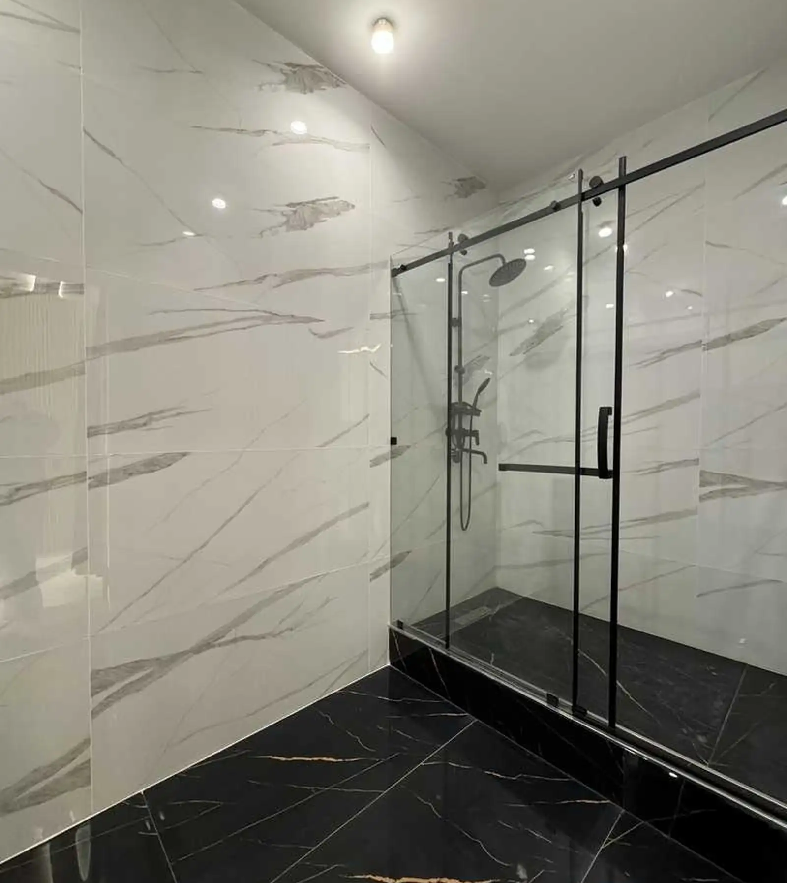 2-комн. квартира, 13 этаж, 70м², Шохмансур Бари доми Ватан Проспект Айни — миниатюра 10