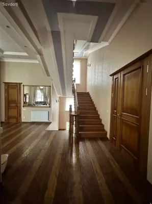 3-этажный, 9 комнатный дом, 780 м², 112 мкр, АЗС Зоир-Ойл, Кольцевая Калинина, Сино