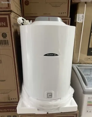 Водонагреватель Ariston 80л — миниатюра 1