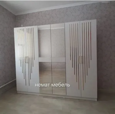 Шифоньер