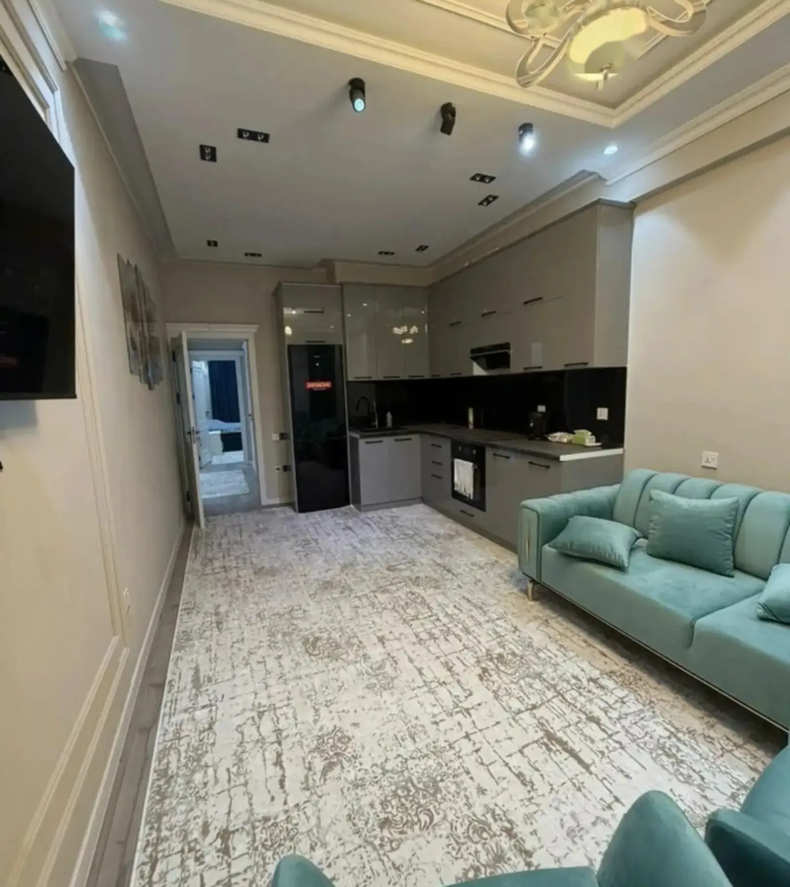 1-комн. квартира, 9 этаж, 60 м², 8 Мкр