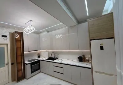 2-комн. квартира, 13 этаж, 68 м², Сино-102 мкр,ру ба руи Роддоми 3,доми Ёвар — миниатюра 4