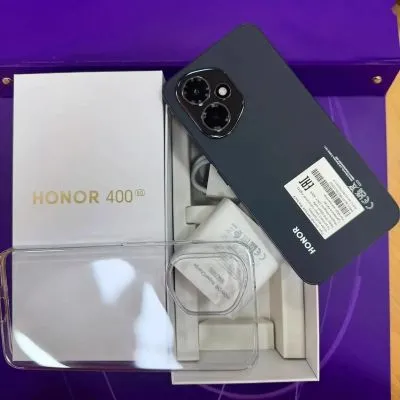 HONOR 600