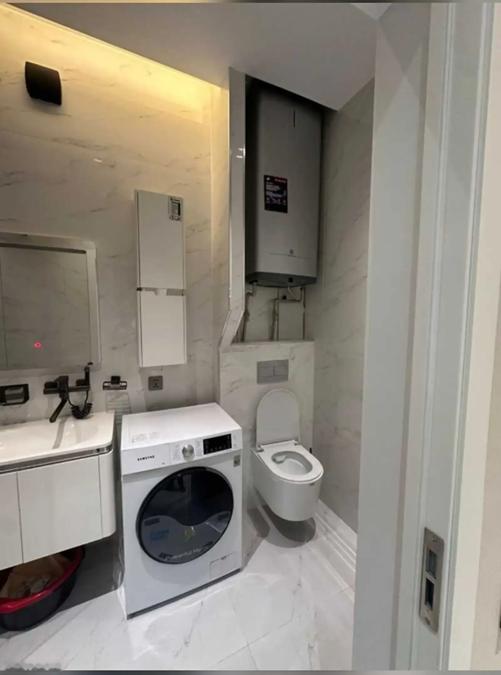 2-комн. квартира, 18 этаж, 95м², Айни