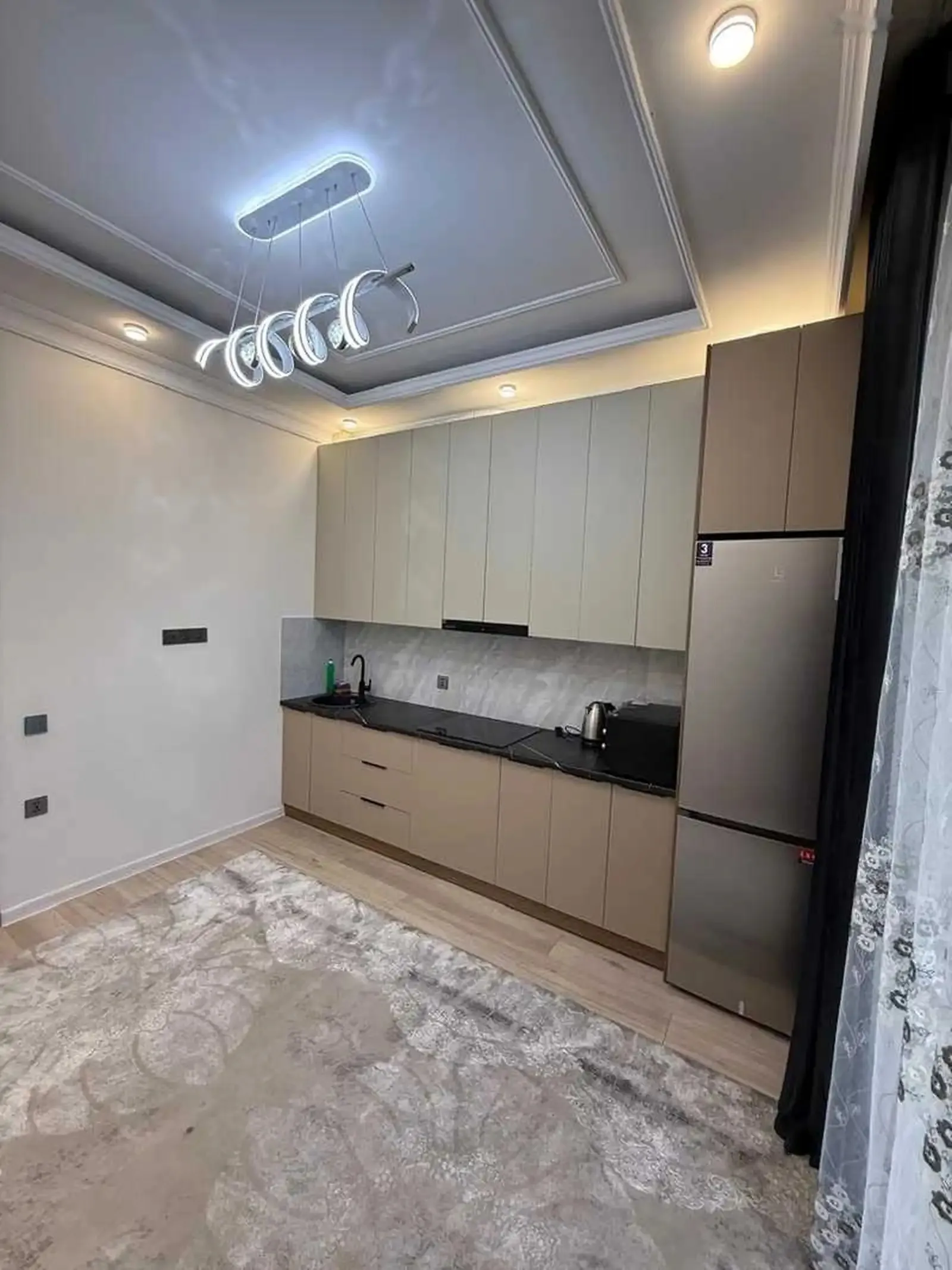 2-комн. квартира, 12 этаж, 95м², Скорый — миниатюра 9