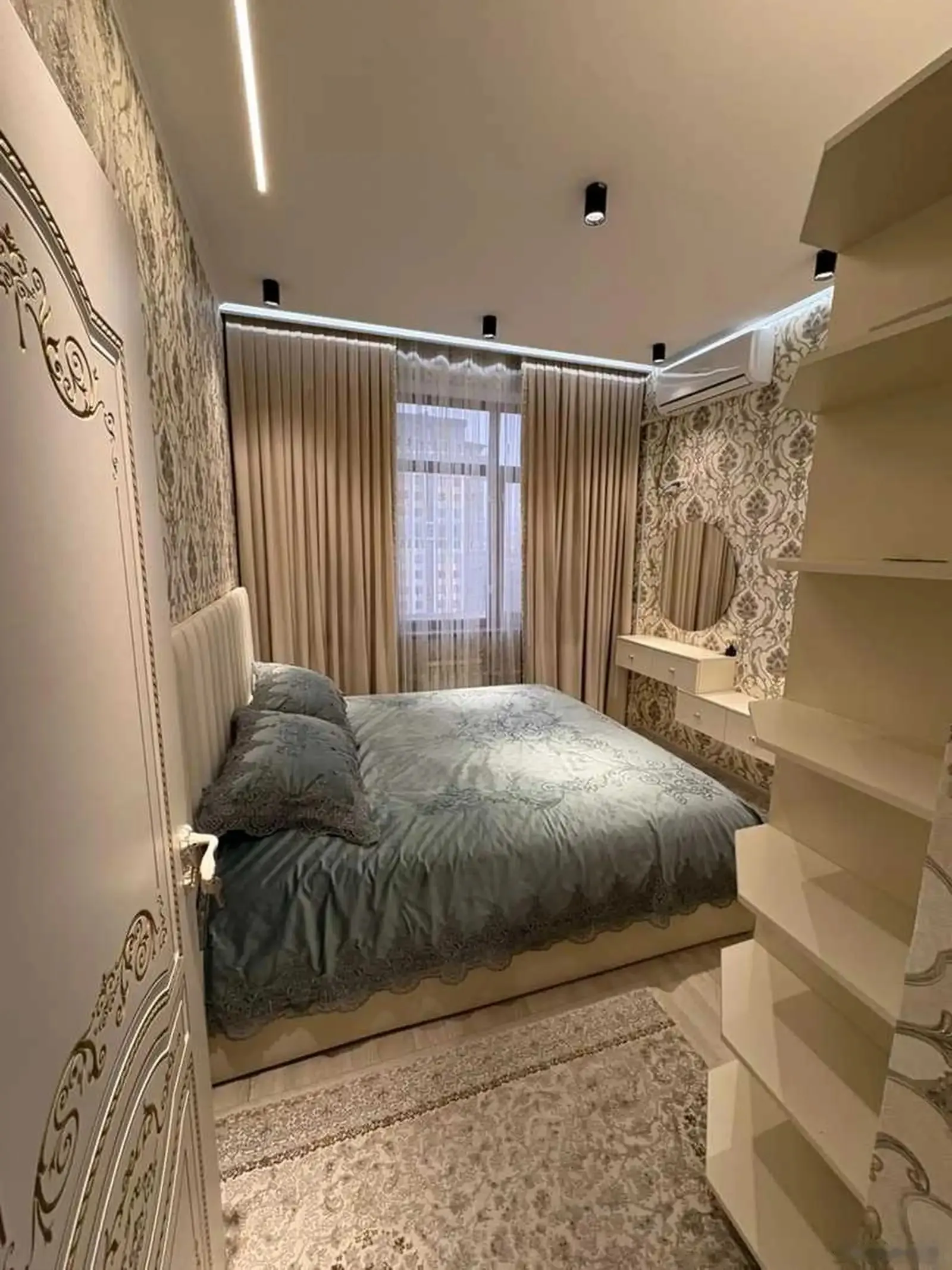 2-комн. квартира, 7 этаж, 60м², 102мкр — миниатюра 1