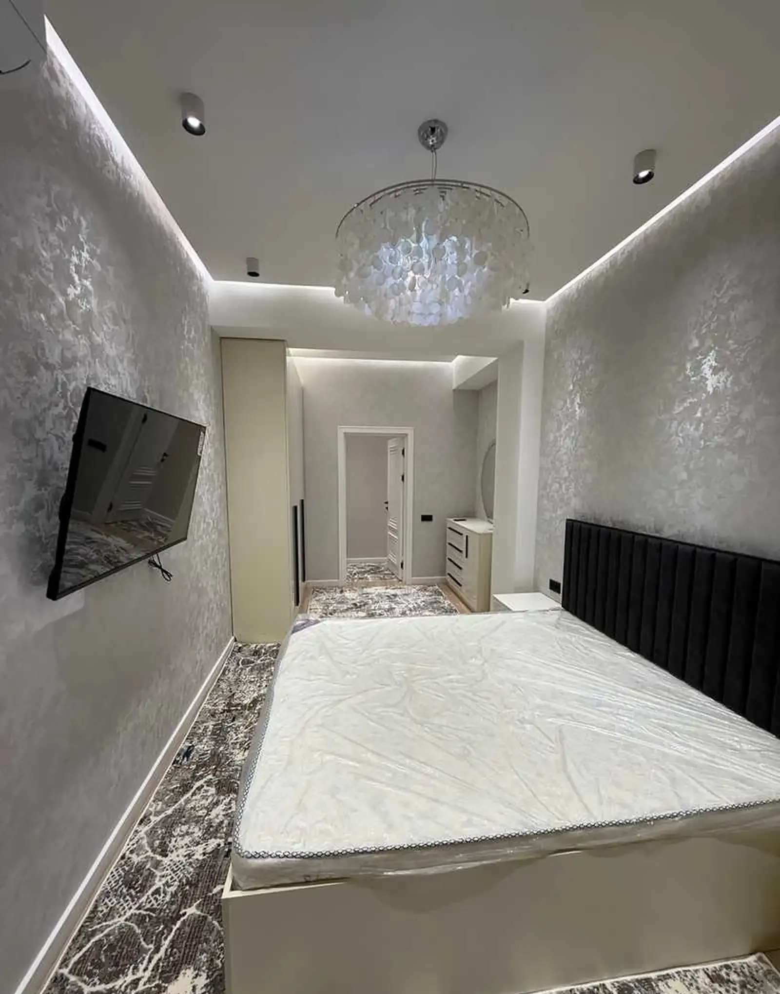 2-комн. квартира, 15 этаж, 85м², 82 мкр — миниатюра 7