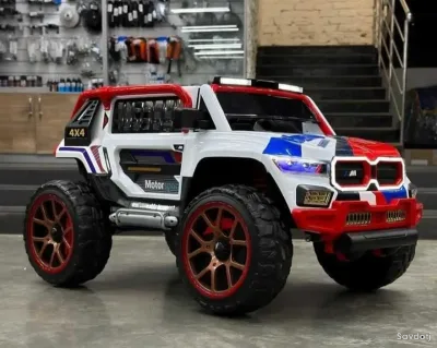 Детская машина BMW