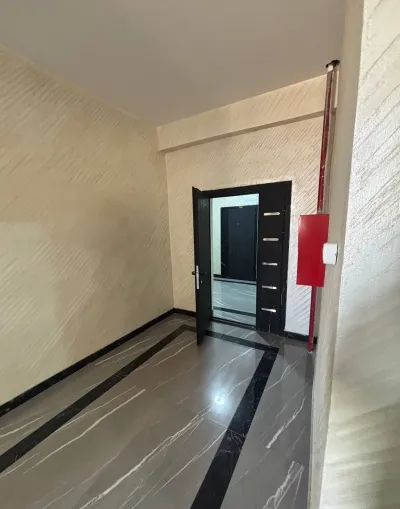 2-комн. квартира, 14 этаж, 64 м², 33 мкр — миниатюра 5