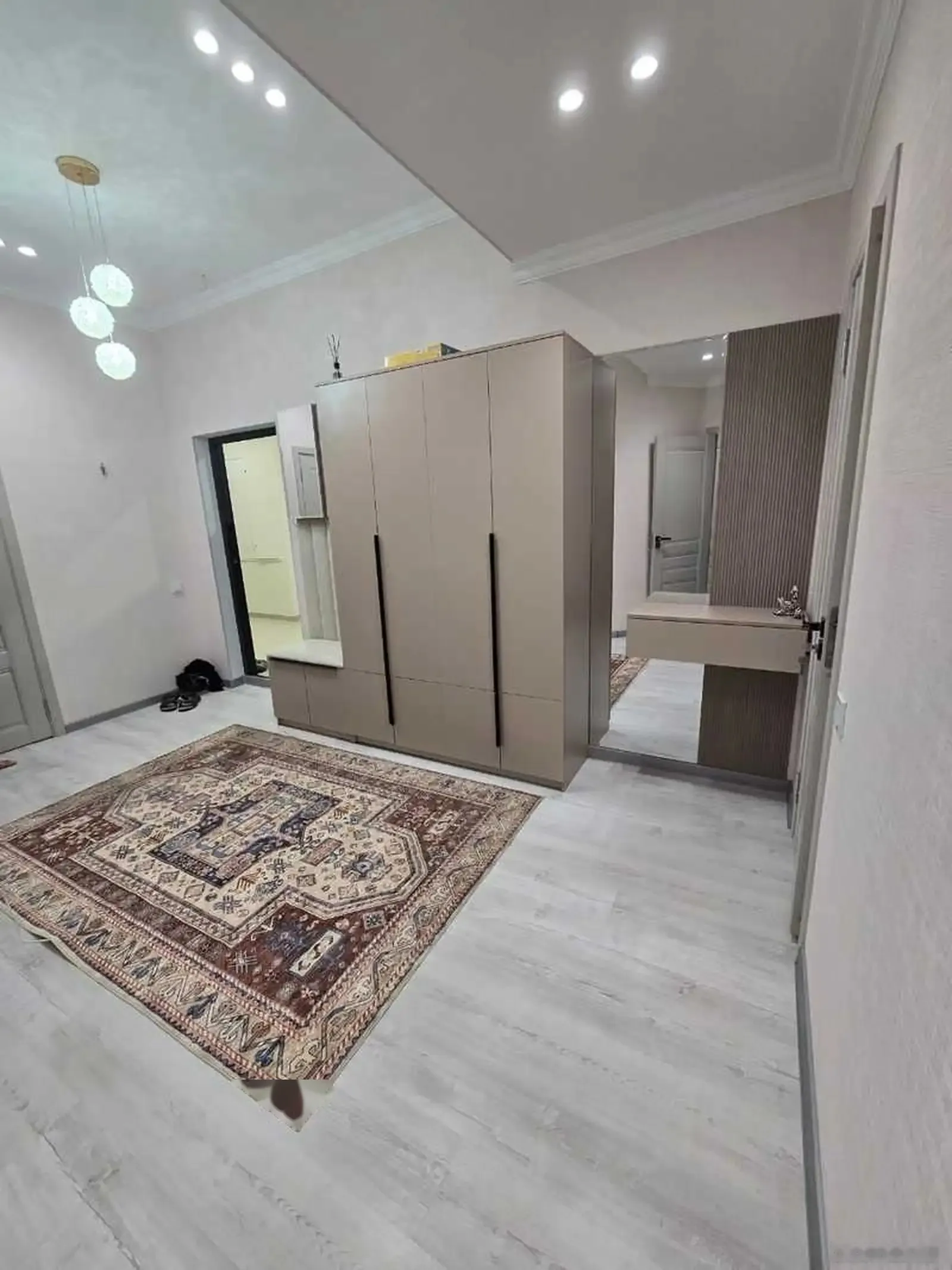 2-комн. квартира, 14 этаж, 80м², Жк Бустон сити — миниатюра 1