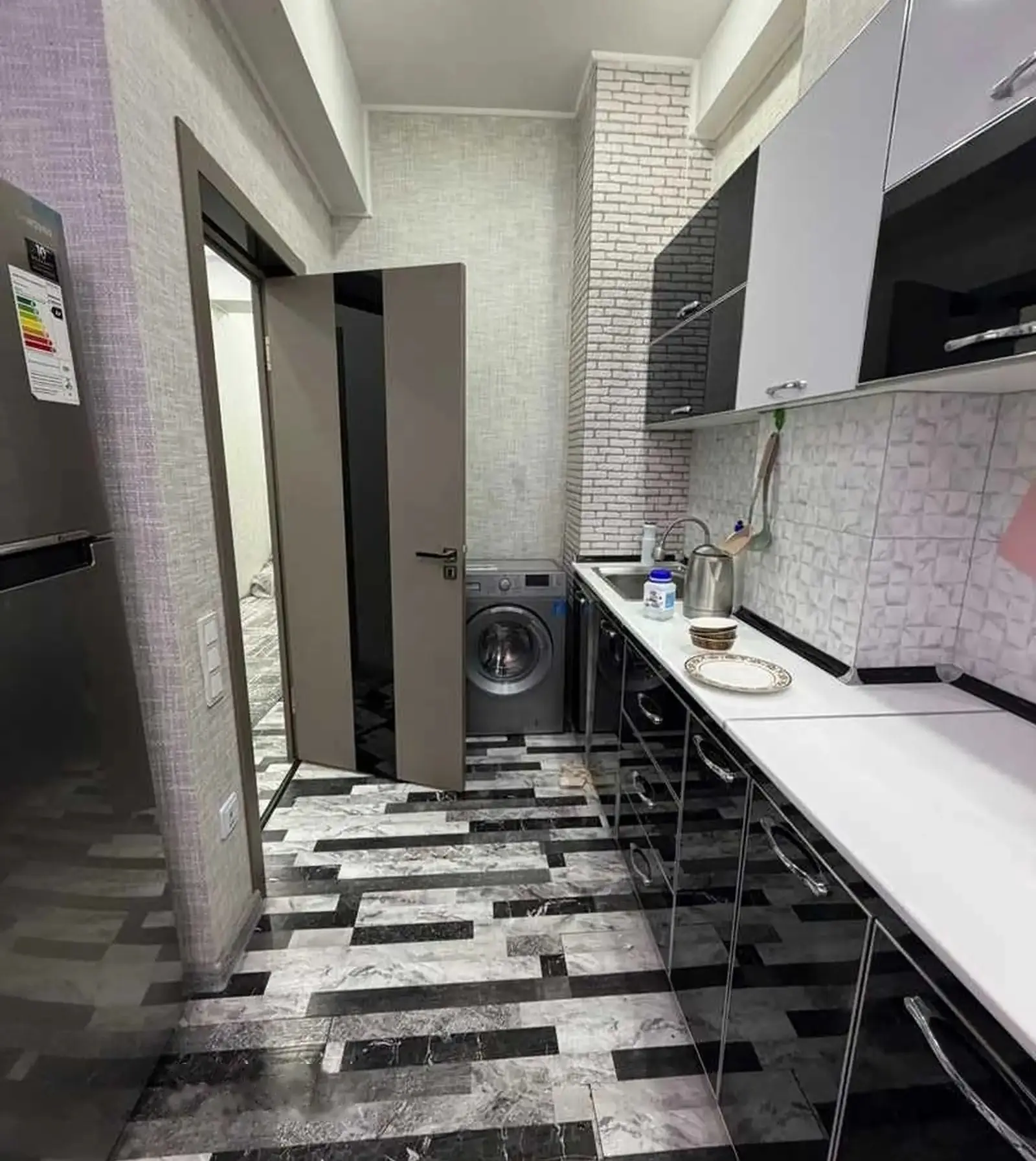 2-комн. квартира, 7 этаж, 77м², И.Сомони