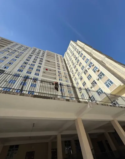 3-комн. квартира, 3 этаж, 82 м², Фирдавси — миниатюра 2