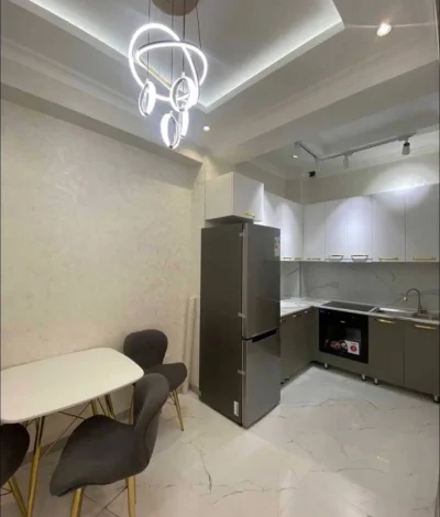 2-комн. квартира, 9 этаж, 75 м², Исмоили Сомони — миниатюра 10