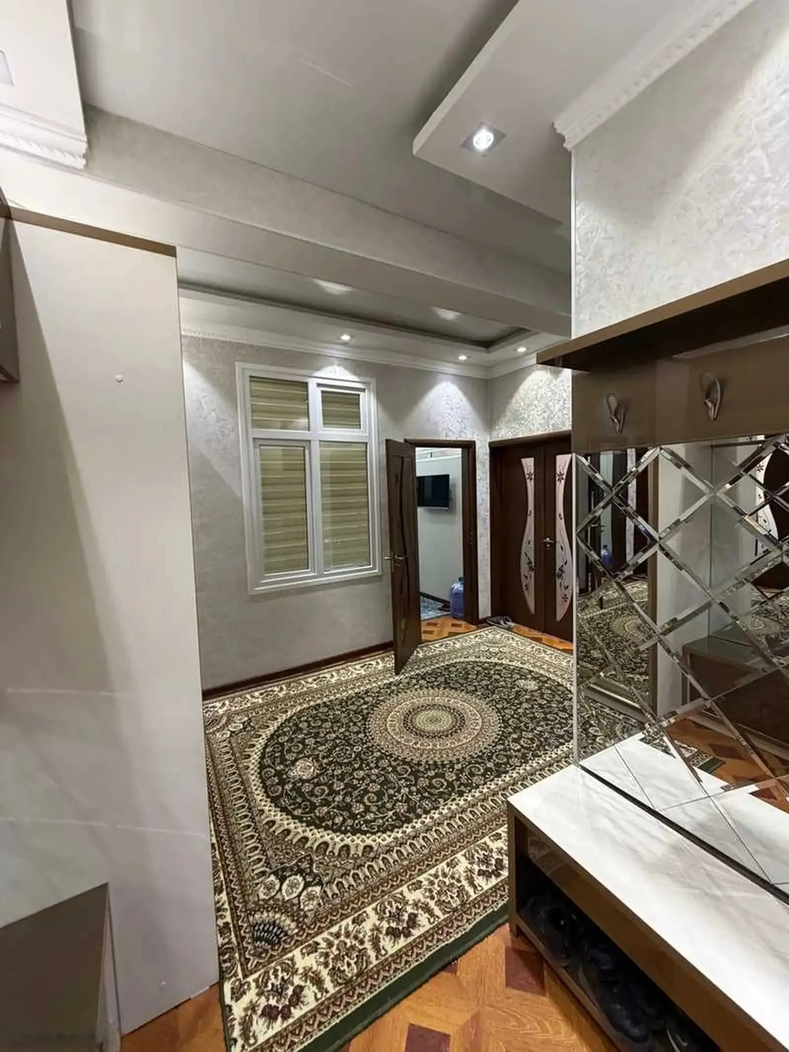 2-комн. квартира, 10 этаж, 70м², Сино — миниатюра 4