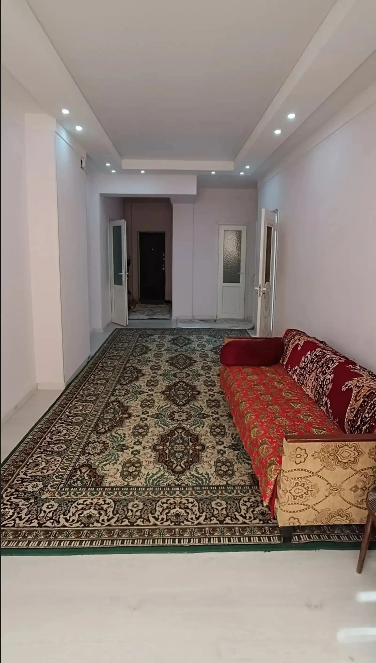 2-комн. квартира, 4 этаж, 60м², Панчшанбе — миниатюра 3