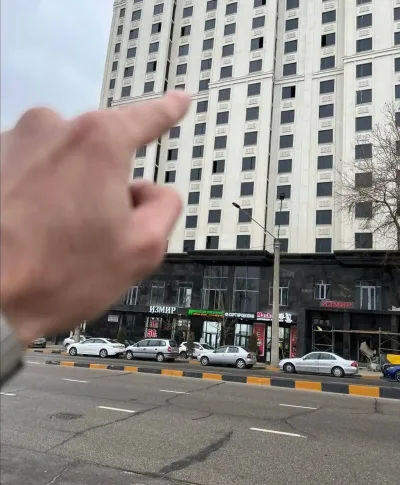 2-комн. квартира, 9 этаж, 65 м², 91мкр — миниатюра 1