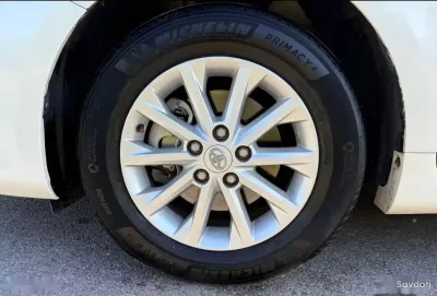 Toyota Camry, 2016