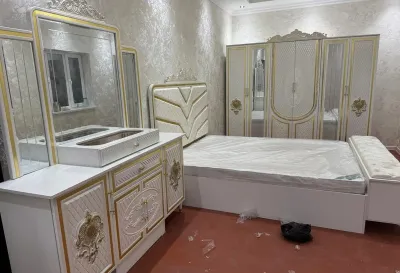 Спальный гарнитур — миниатюра 2