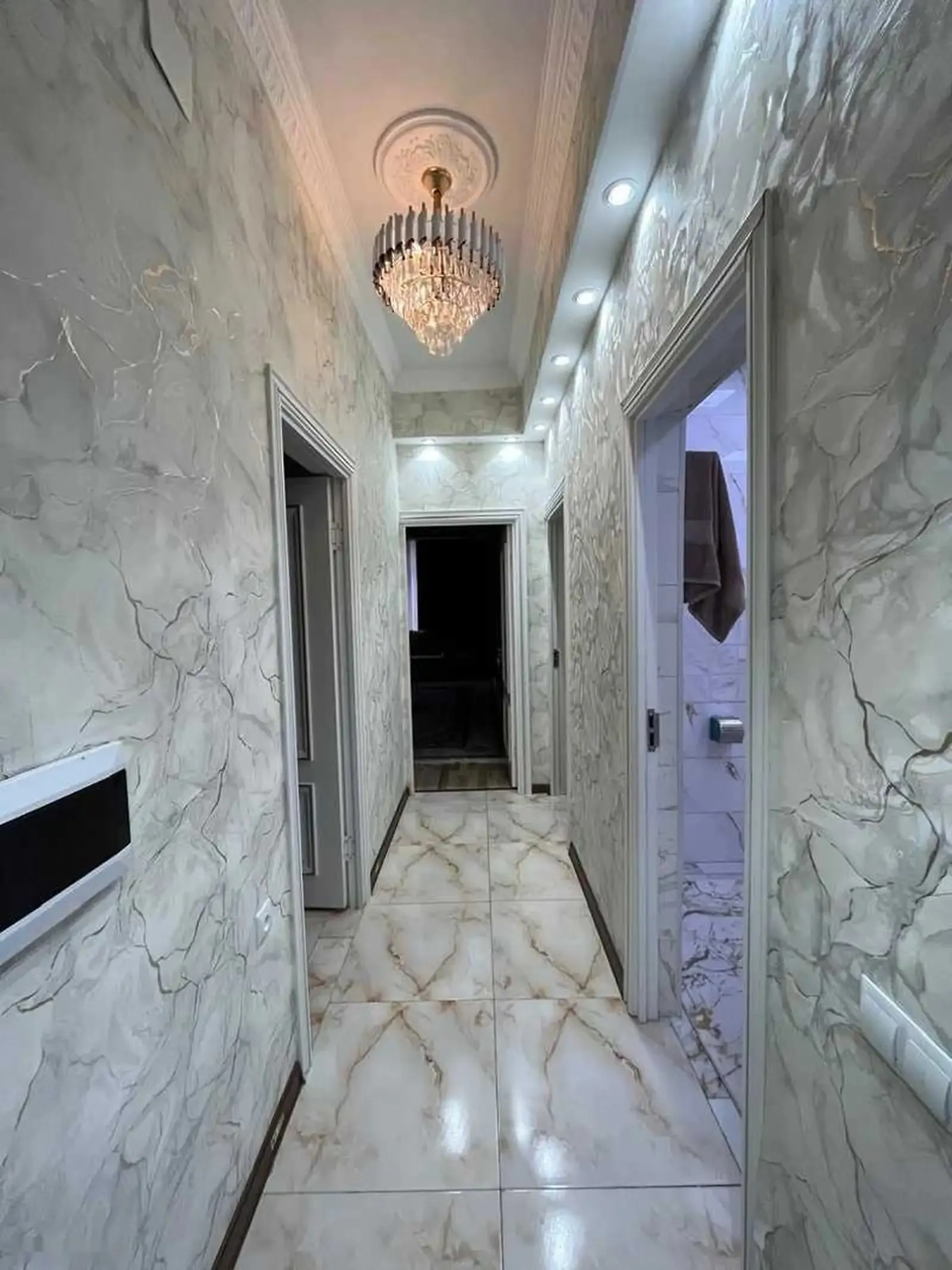 2-комн. квартира, 7 этаж, 67м², И.Сомони ру ба руи Султонбей — миниатюра 1