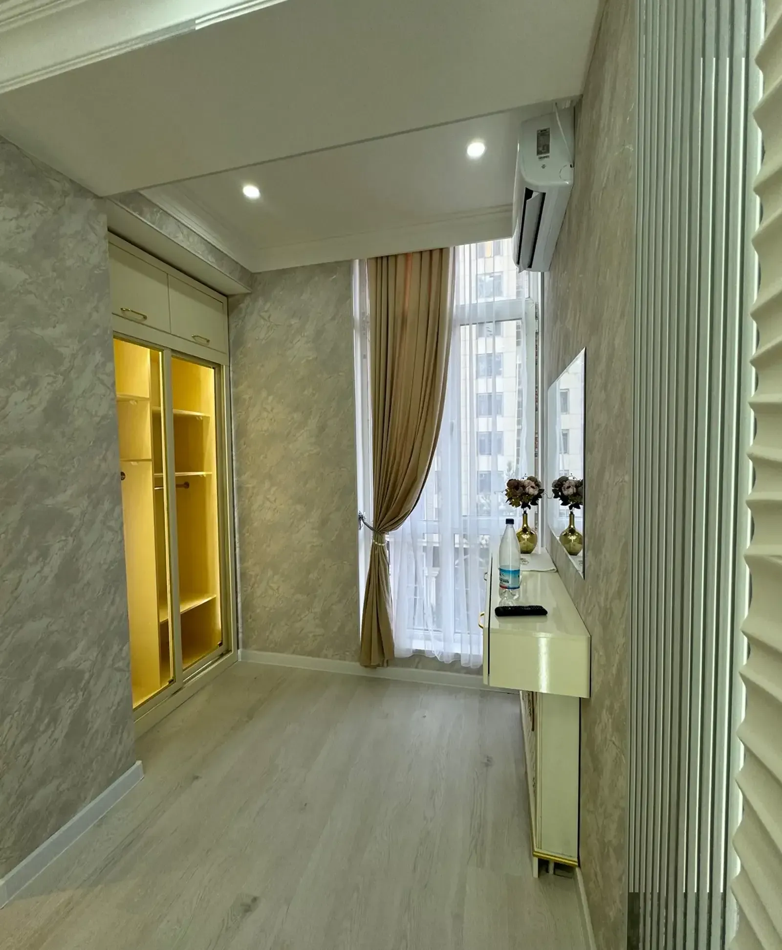 3-комн. квартира, 5 этаж, 120м², Овир, И. Сомони
